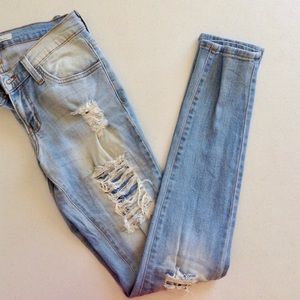 KanCan Women Distressed Jean Pants
